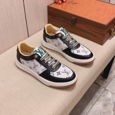 Louis Vuitton Low Shoes